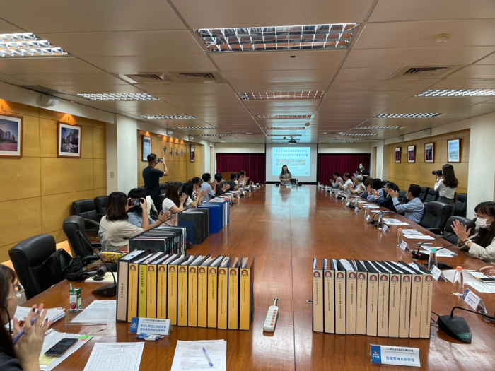 111學年度補助大專校院辦理就業學程計畫 112/10/3 實地評鑑圖片