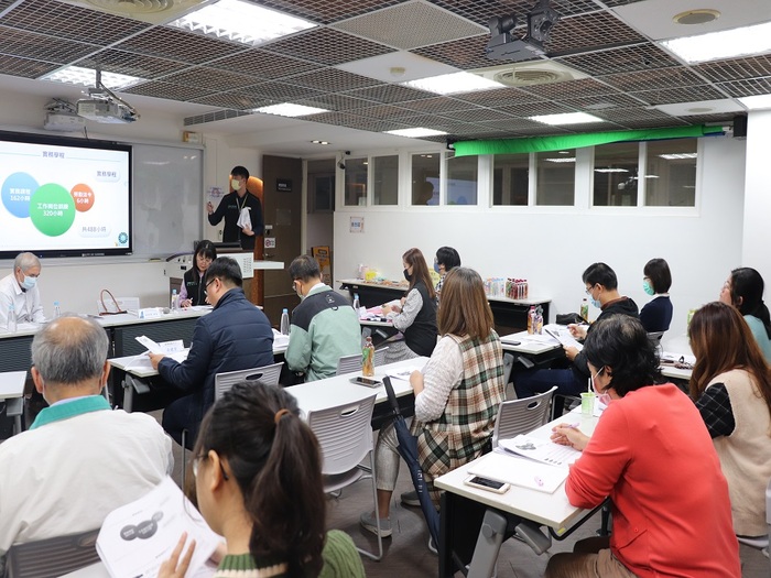 113學年度補助大專就業學程及大專青年預聘計畫 112/11/16 計畫申請交流會圖片